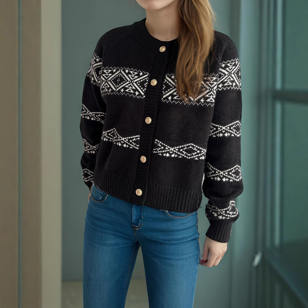 new Free shipping designer sweater for women Casual simple comfortable sweater personalized outer knitted sweater