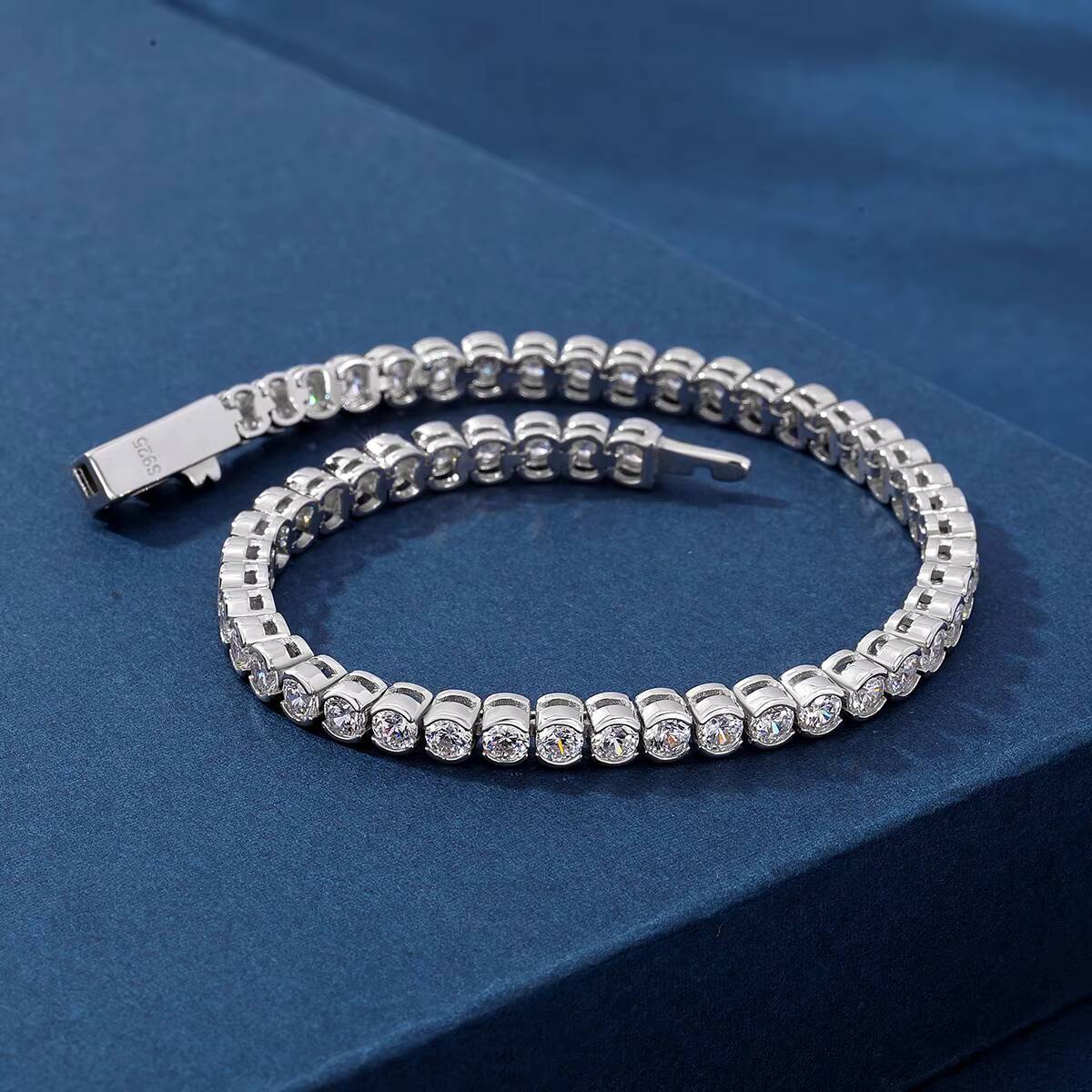 High Quality Diamond Tennis Chain Hip Hop Style 925 Sterling Silver 3mm Moissanite Tennis Chain Bracelet Jewelry Manufacturer