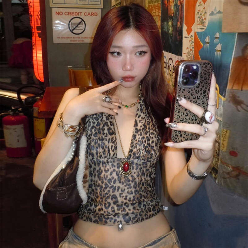 2025 Summer New Fashionable Hot Girl Leopard Print Halter Neck Small Ribbon Versatile Backless Slim Vest for Women 872