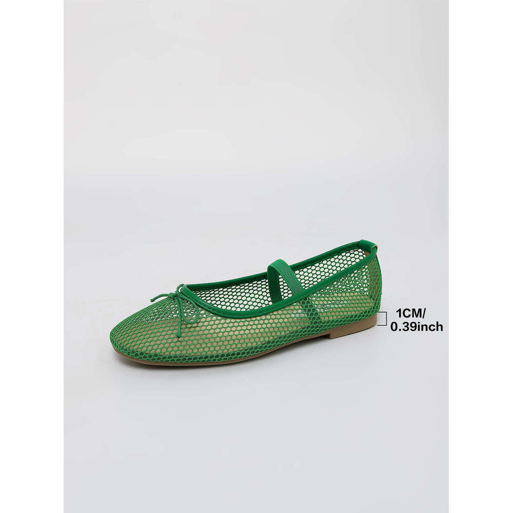 Summer New Breathable Women 2025 French Style Mesh Soft Sole Flat Shoes for Outdoor Wear with a High-End Feel