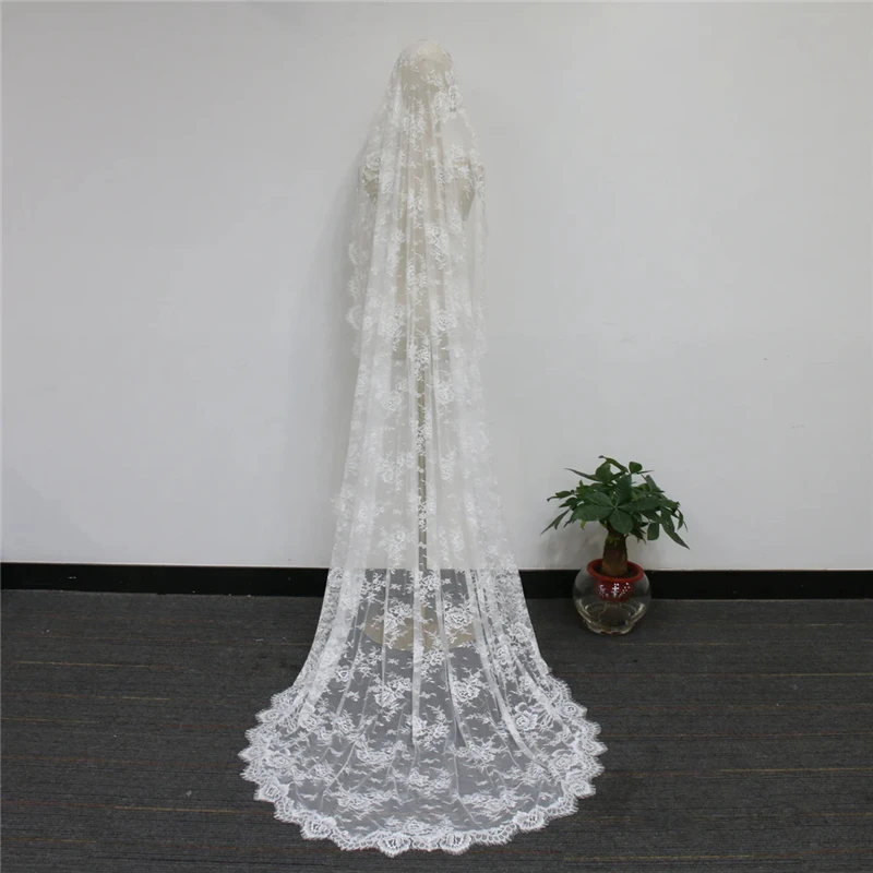 Off White Mantilla Style Wedding Bridal Veils Lace Chapel Catholic Vintage Long Accessories For Brides Soft Floral Flowers Wedding Accessories