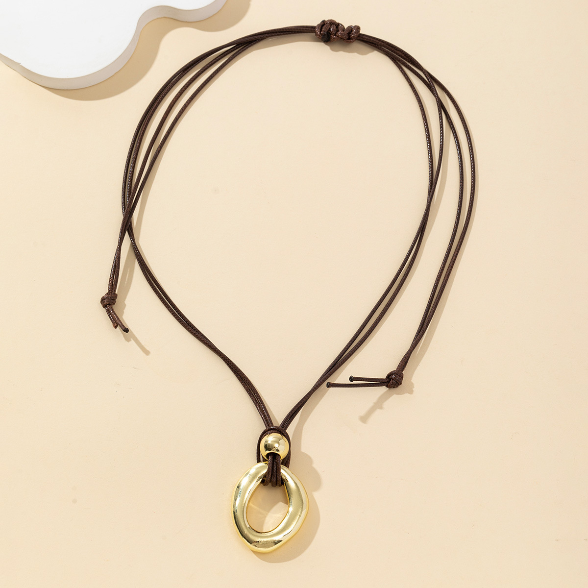Unique Design Irregular Circle Pendant Elegant Simple Knot Tie Necklace Jewelry Jewelry for Women