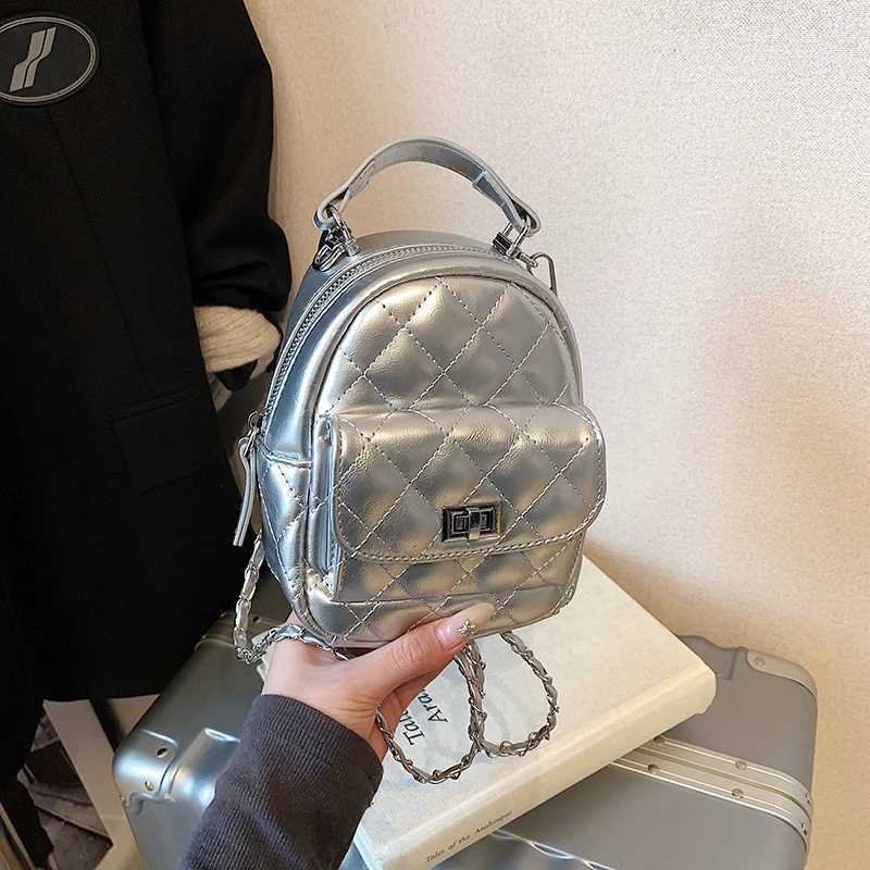 Luxury Wen Lingge Embroidery Mini Backpack Solid Color Chains Wen Shoulder Bag PU Leather Travel Rucksack Casual School Bags Y250724