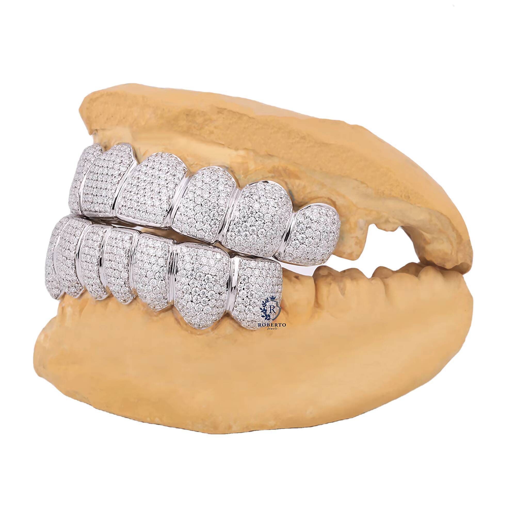 Iced Out 16 Teeth Grillz Moissanite Diamond Top Bottom Custom Platinum Color Options Hip Hop Jewelry for Men Women