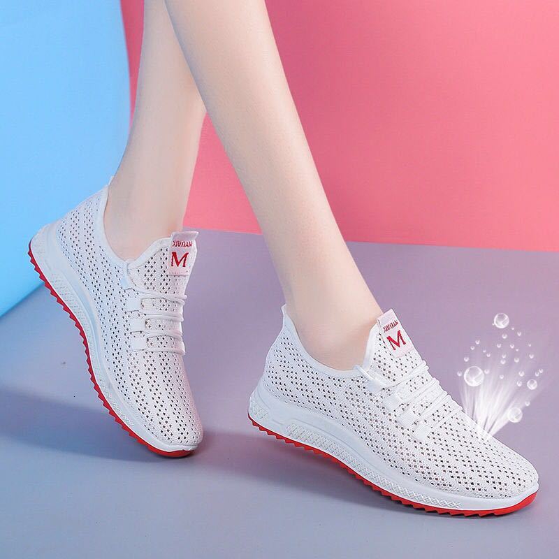 2024 New Korean Style Women's Running Sports Breathable Non-Suffocating Mesh Soft Sole Versatile Shoes ddmythur