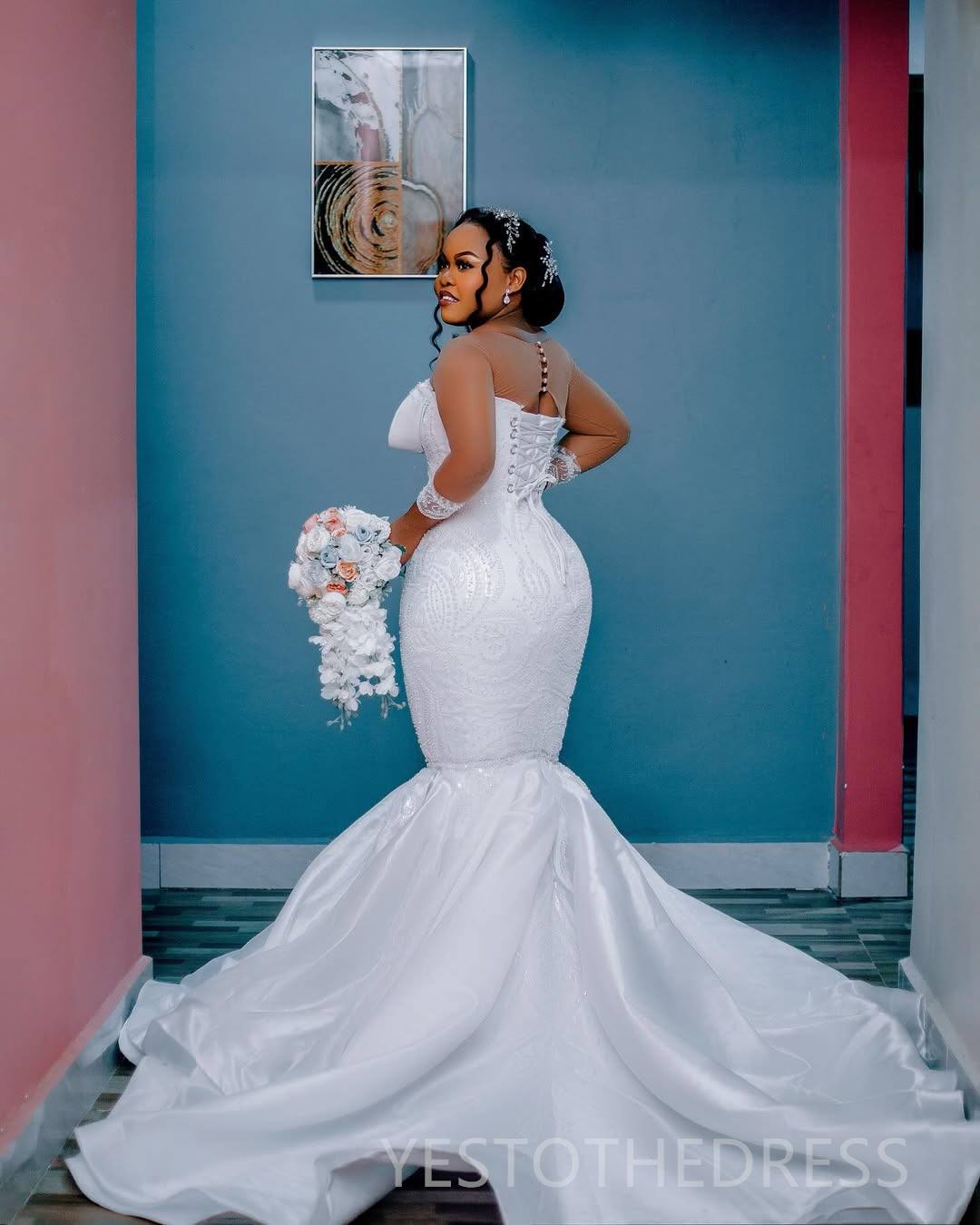 2025 Plus Size Wedding Dresses Bridal Gowns Mermaid Illusion Sheer Neck Long Sleeves Beaded Lace Tiered Tulle Pearls Wedding Gowns for African Black W