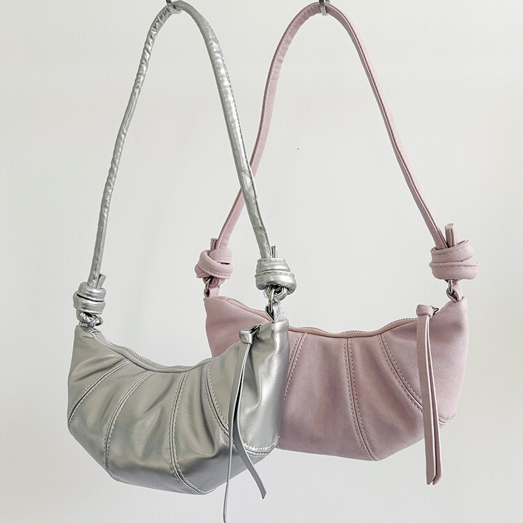 2025 autumn new women's crossbody bag niche design cow horn versatile fashion underarm bag women's shoulder bag designer bag