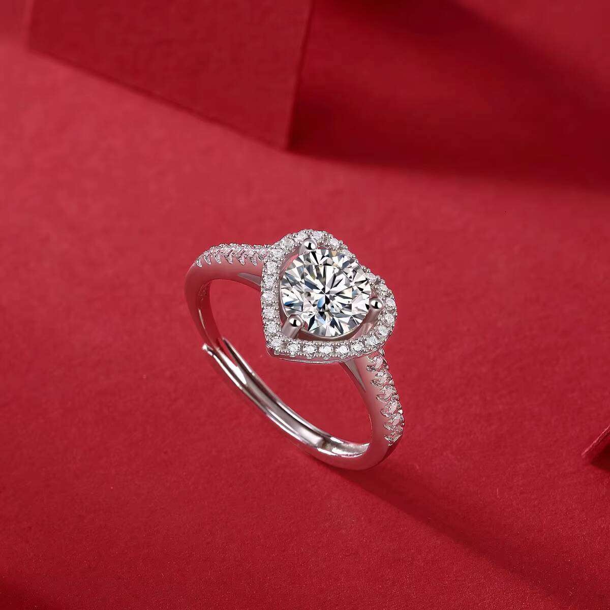 S925 Silver Adjustable Womens Fashion Ring with Prong Setting Moissanite Jewelry