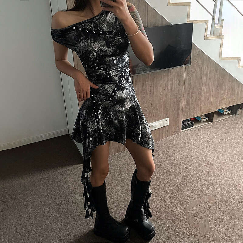 2024 Summer New Women's Solid Color Slim High Waist Fashion Off-Shoulder Backless Dress 56f