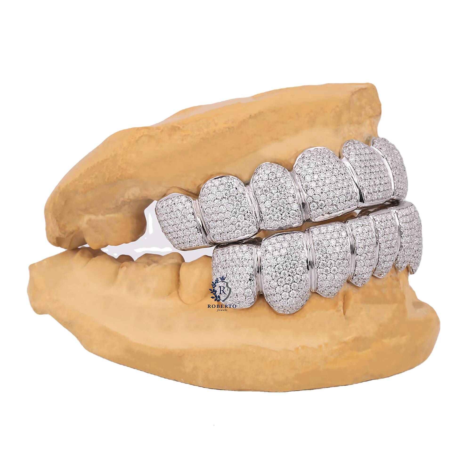 Iced Out 16 Teeth Grillz Moissanite Diamond Top Bottom Custom Platinum Color Options Hip Hop Jewelry for Men Women