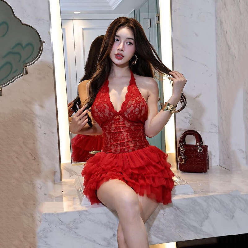 2024 Autumn Winter New Women's Solid Color Slim Street Fashion V-neck Halter Backless Dress 651