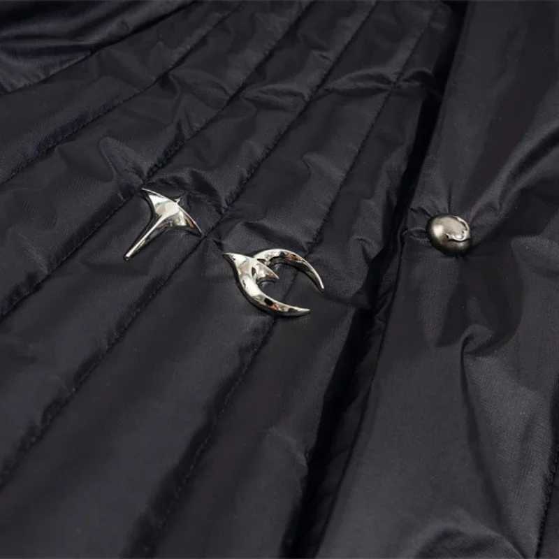 2025 New American Clothing Thug Club Metal Jacket Winter Mens Womens High-quality Waterproof Windproof Hooded Warm Down Jacket X2507251