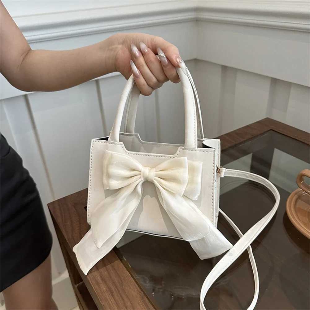 1 Bow Handbags Purses for Wen Luxury Design Small Tote PU Leather Top Handle Cluh Shoder Crossbody Bags for Wen Y250725