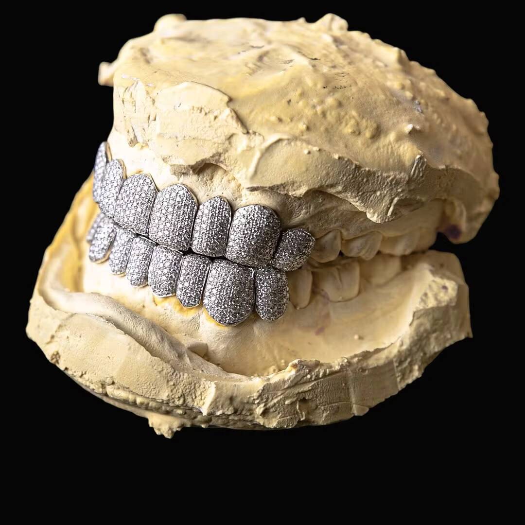 925 Sterling Silver Custom VVS Moissanite Fine Grillz Down Hip Hop Jewelry for Teeth Iced Out Hiphop Style