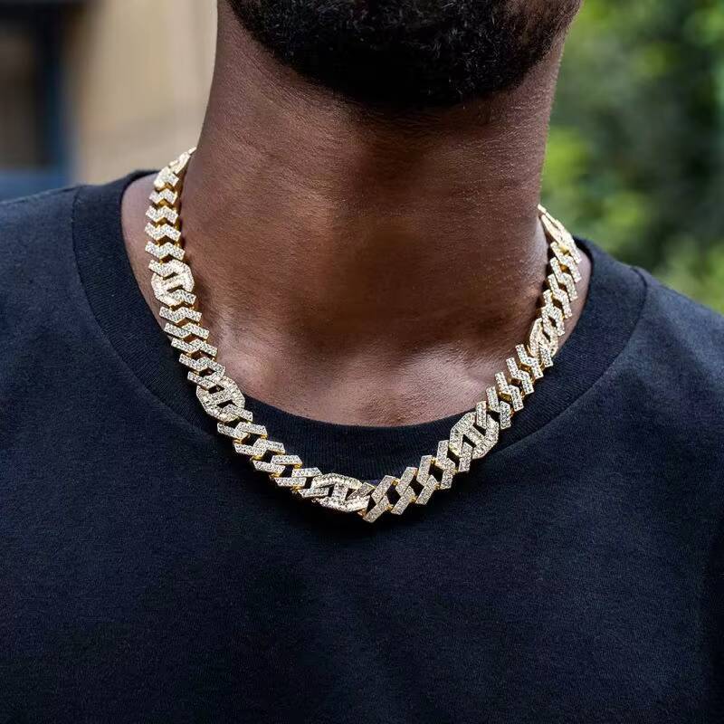 Custom Moissanite Cuban Link Chain Iced Out Hip Hop Necklace for Men 18K Gold Plated VVS Bling Jewelry Wholesale Supplier