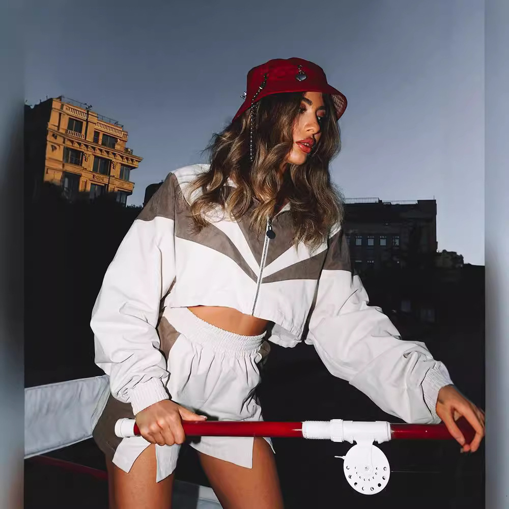 Loose Casual Womens Fashion Color-Block Long Sleeve Sports Cardigan Split Shorts Two-Piece Set Womens Outfit