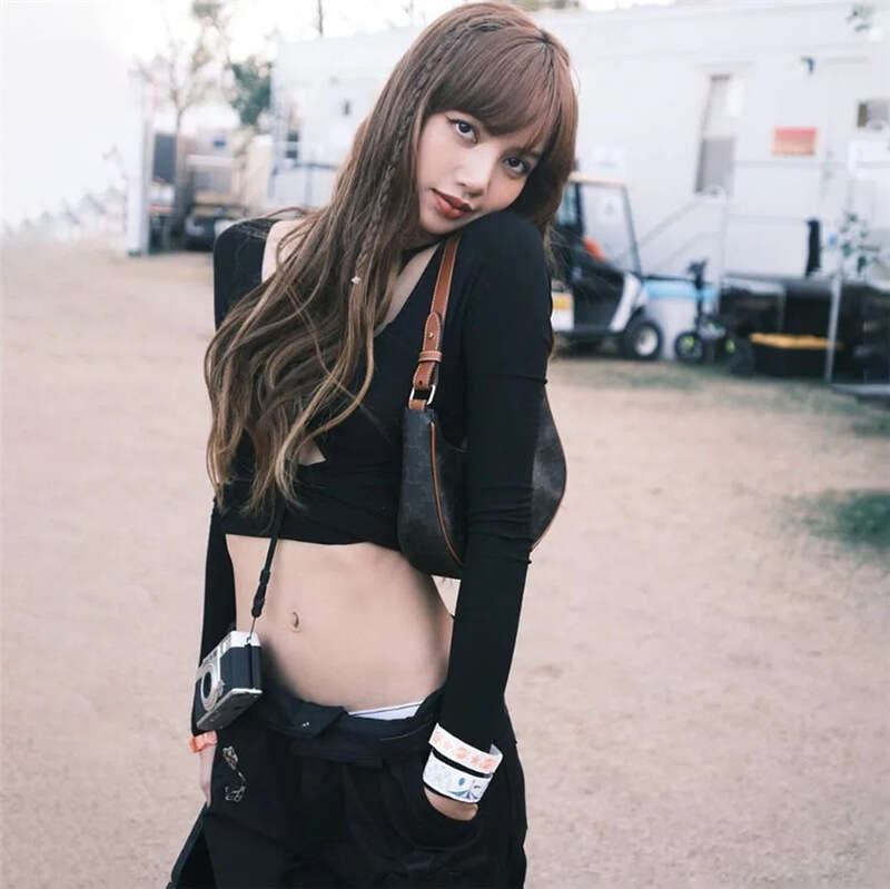 2023 Summer New Women's Solid Color Slim Fit Crop Top Street Fashion V-Neck Long Sleeve T-Shirt 80f
