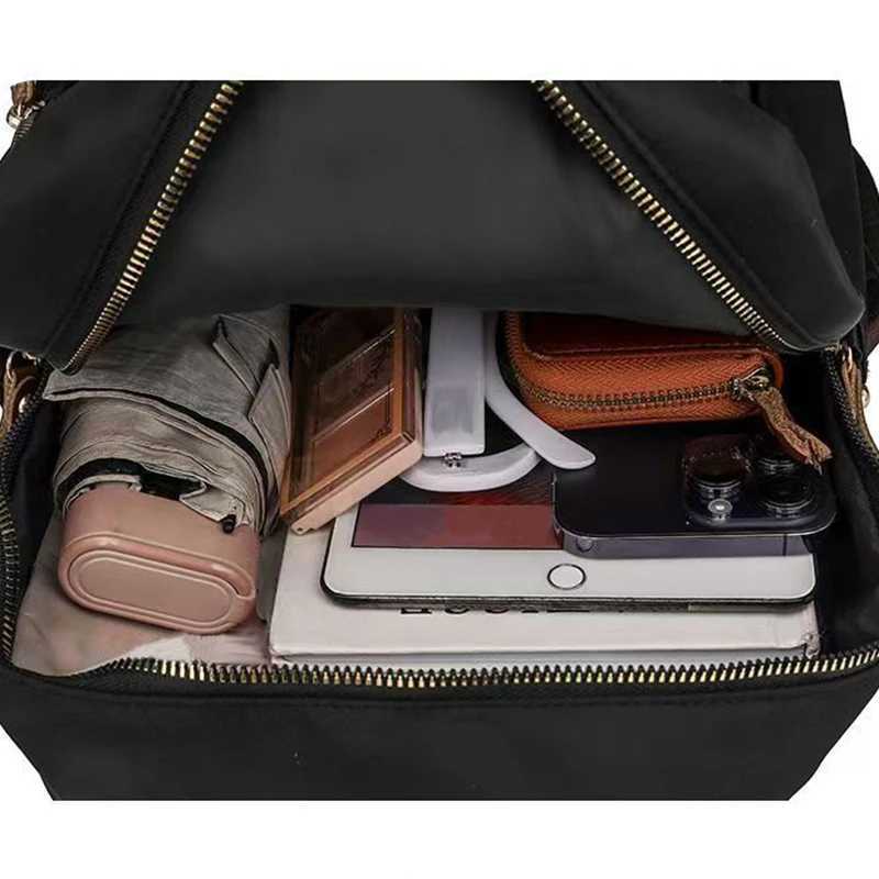 Mens and Womens Double Shoulder Bags with Three Zippers Large Capacity No Pattern Design Suitable for School and Travel. Y250724