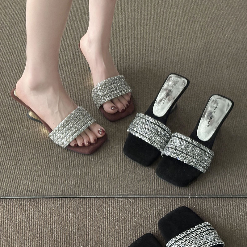 Ddmysports French Style Elegant Rhinestone One Strap Summer Outdoor Mid Heel High Slippers Square Toe Sandals Outdoor Shoes