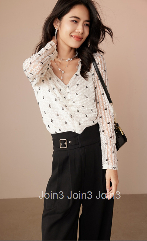 Summer New French Style Elegant Lace Base Shirt Slim Fit Sheer V-neck Top for Women 2680