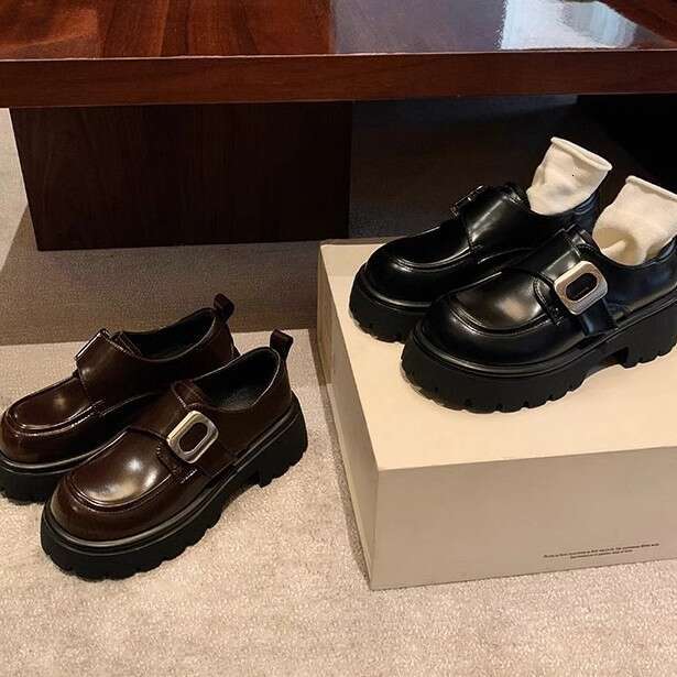 Designer Thick-Soled Uniform Leather for Women, College Style, Square Buckle, Slip-On Loafers, Winter Work Shoes