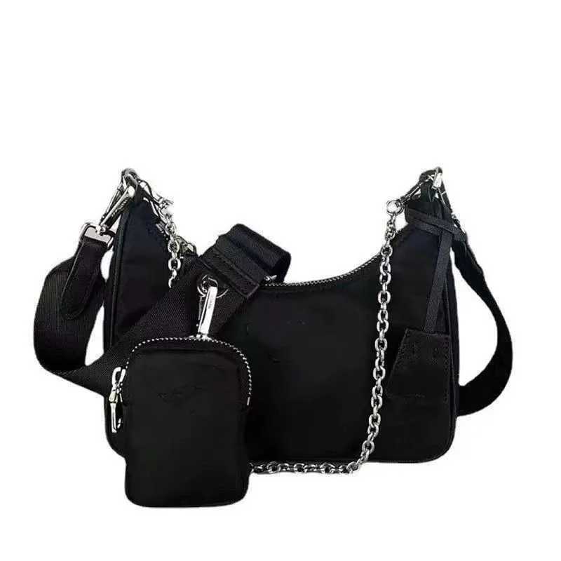 Casual Nylon Waterproof Women Shoulder Fi Cool Black Chain Decor Armpit Crossbody With Small Purse Y250724