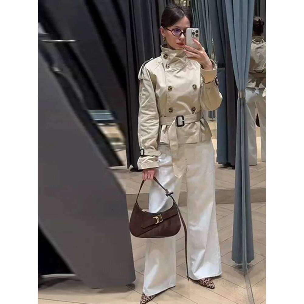 Spring Women's Short Jacket Trench Coat Belt Double Breasted Stand Collar Long Sleeve Outerwear 2025 New High Street Windbreaker