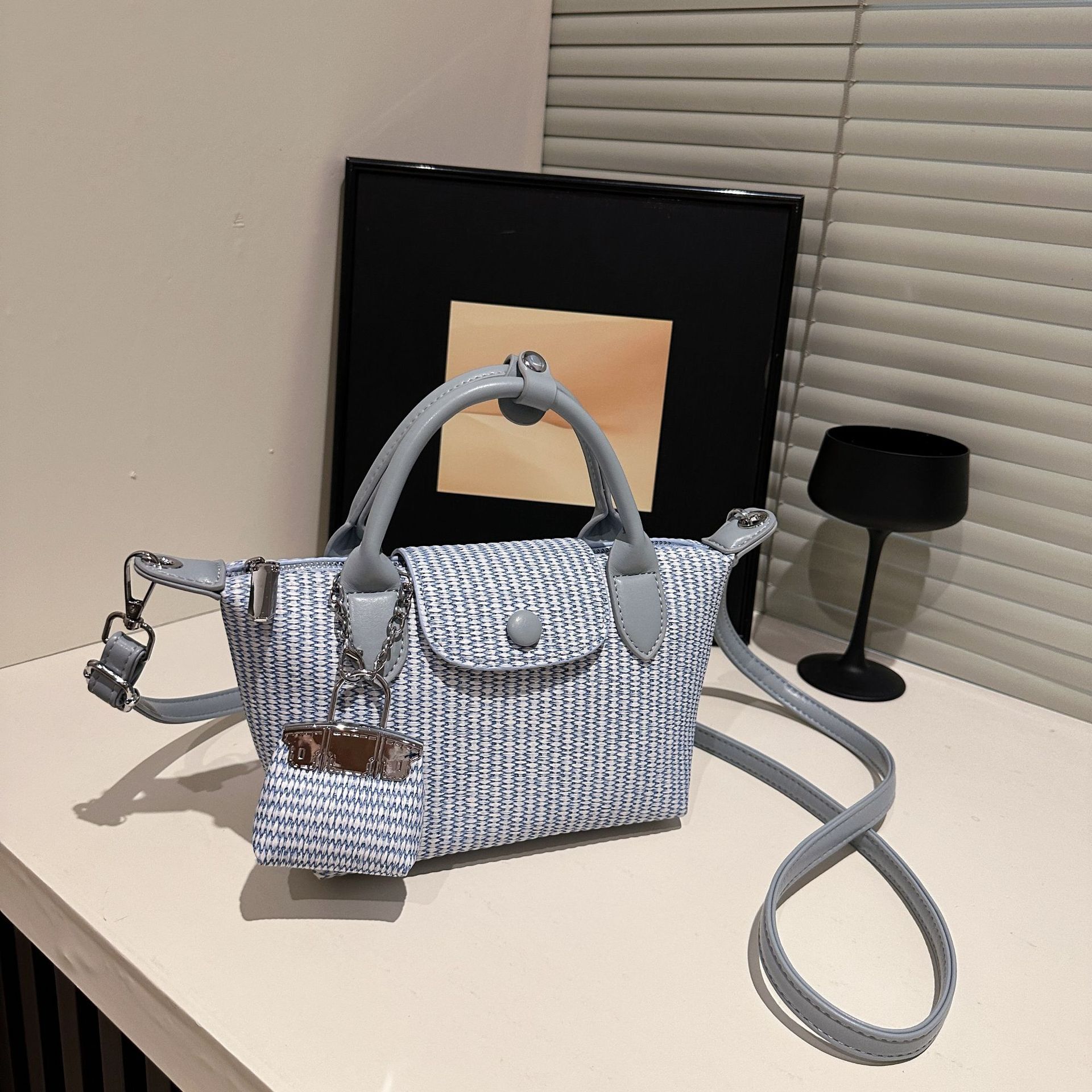 Luxury Brand Designer Bag Simple Pleated Dumpling Bag Light Luxury Dragon Bags Versatile Crossbody Bag High-End Niche Design Single Shoulder Women