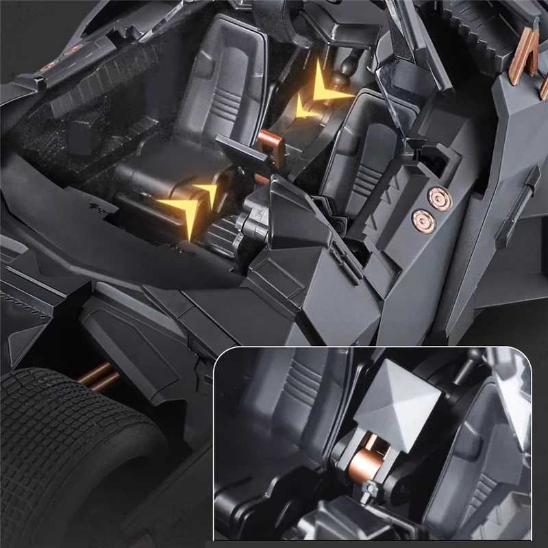1/18 Classic Movie Car 2008 Batmobile Alloy Concept Bat Sports Car Model Diecast Metal Toy Race Car Model Sound Light Kids Gifts Z250724