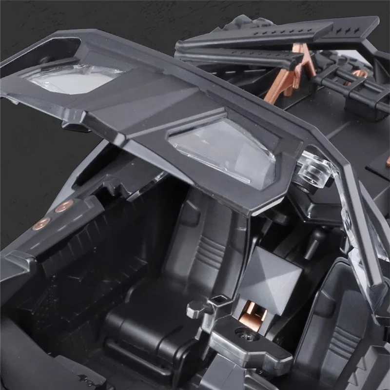 1/18 Classic Movie Car 2008 Batmobile Alloy Concept Bat Sports Car Model Diecast Metal Toy Race Car Model Sound Light Kids Gifts Z250724