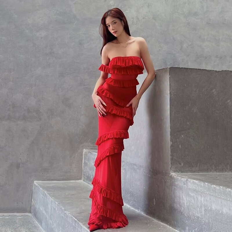 2025 Spring New Women's Solid Color Slim Street Fashion Off-Shoulder Tube Dress 6c3