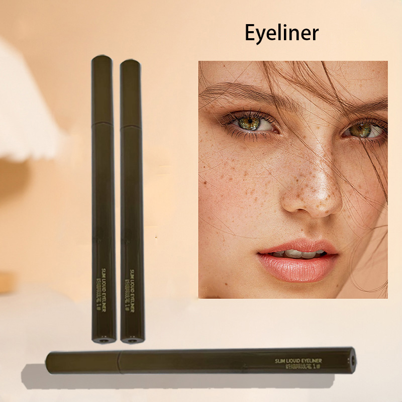 Smooth Gliding Eyeshadow Artist's Brush Pencil with Ergonomic Grip