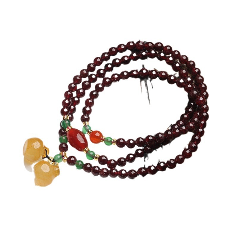 New Design Chinese Style Versatile Garnet Bracelet With Chalcedony Vase Agate Accents for Couples Women