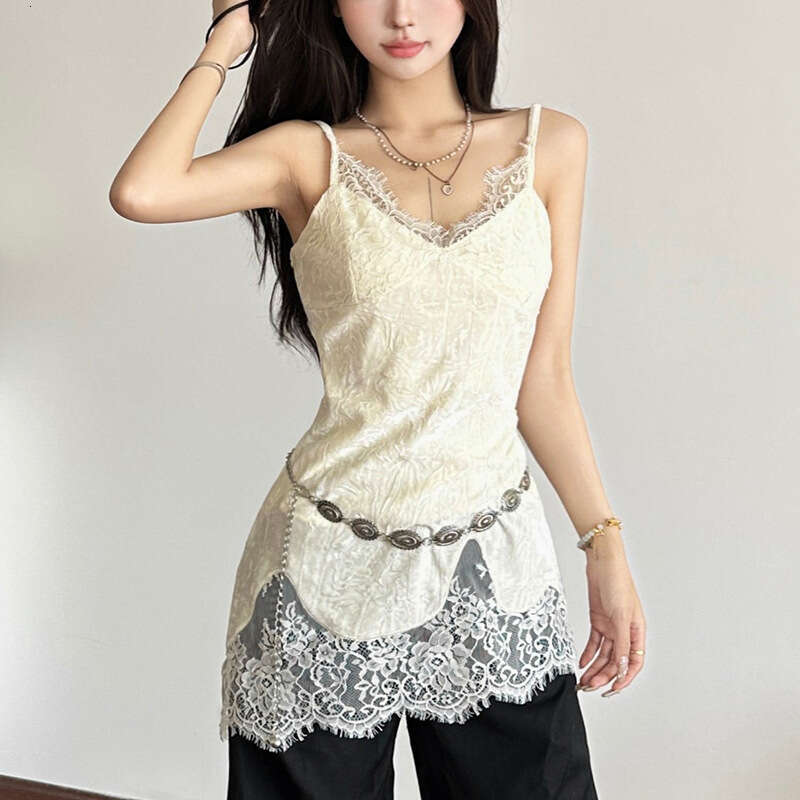 2024 Autumn New Women's Solid Color Slim Fit Fashion V-neck Lace Patchwork Tank Top 321
