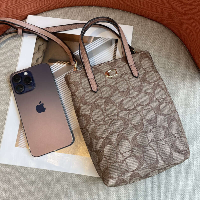 Mini Small Crossbody Bag for Women New Trendy High-end Lightweight Phone Holder