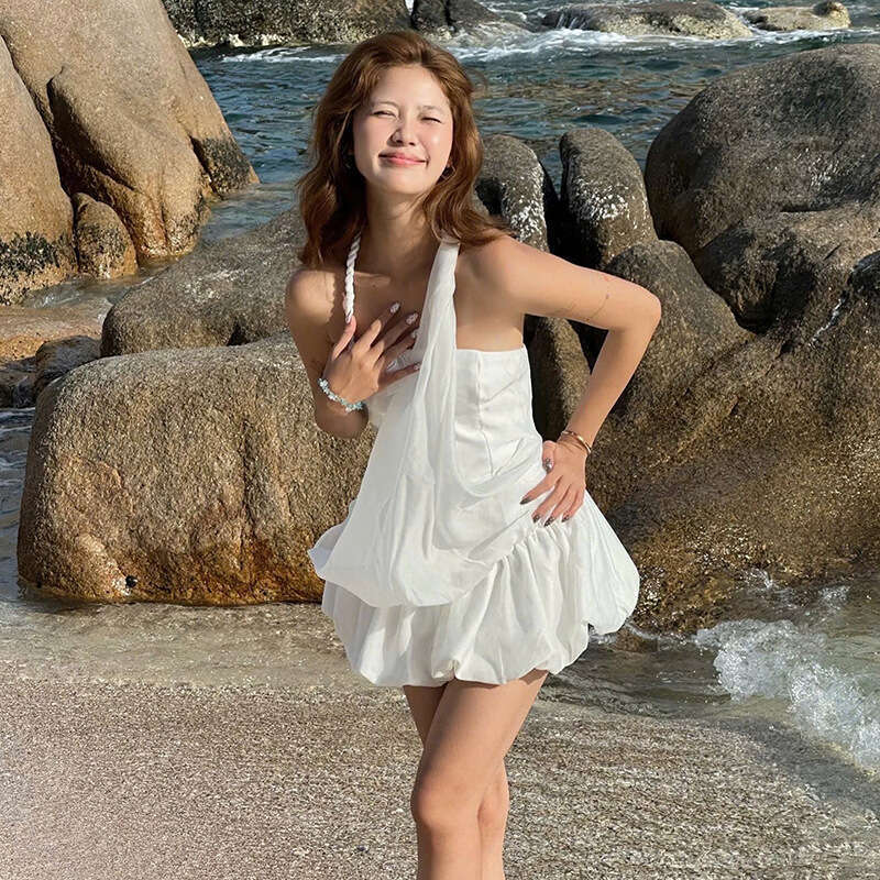 2025Ins Summer New White Strap Waist-Cinching A-Line Slimming Short Dress for Women 302