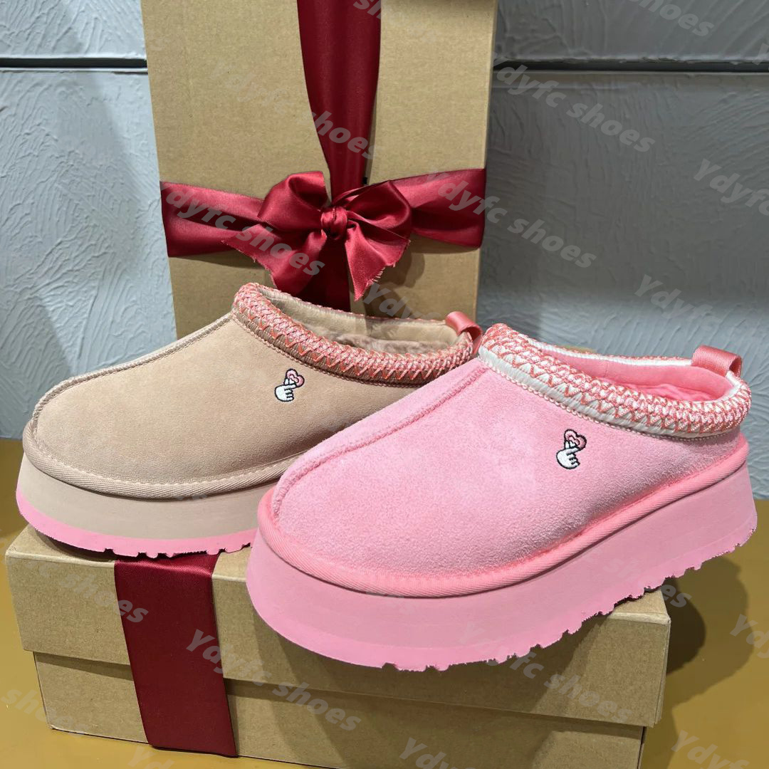 2025 Tasman Slipper boots Autumn Winter australia designer Women men Classic Tazz Slide Woolen Luxury warm Mini Platform Boot Soft shoes snow bjhies Size 35-45