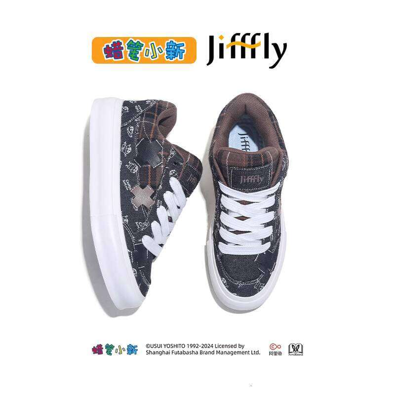 Jifffly Crayon Shin-chan Collaboration Sneakers for Men 2025 Summer New Ins Niche Casual Versatile Skateboard Shoes
