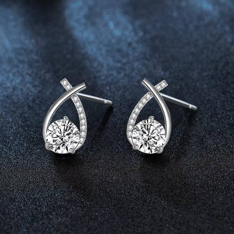 Wholesale 925 Sterling Silver Moissanite Earrings Elegant Fishtail Cross Design Versatile Girls Internet Celebrity Accessory