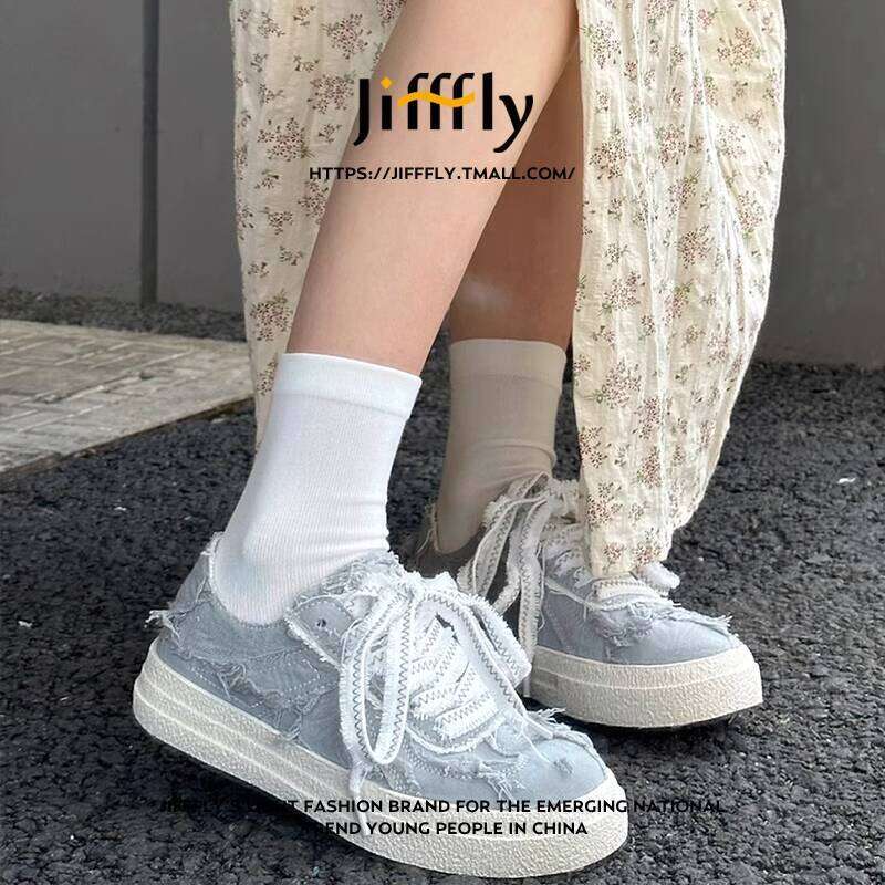 Jiffly Canvas Sneakers for Women & Men - Breathable Fall/Winter Low-top Couple Shoes