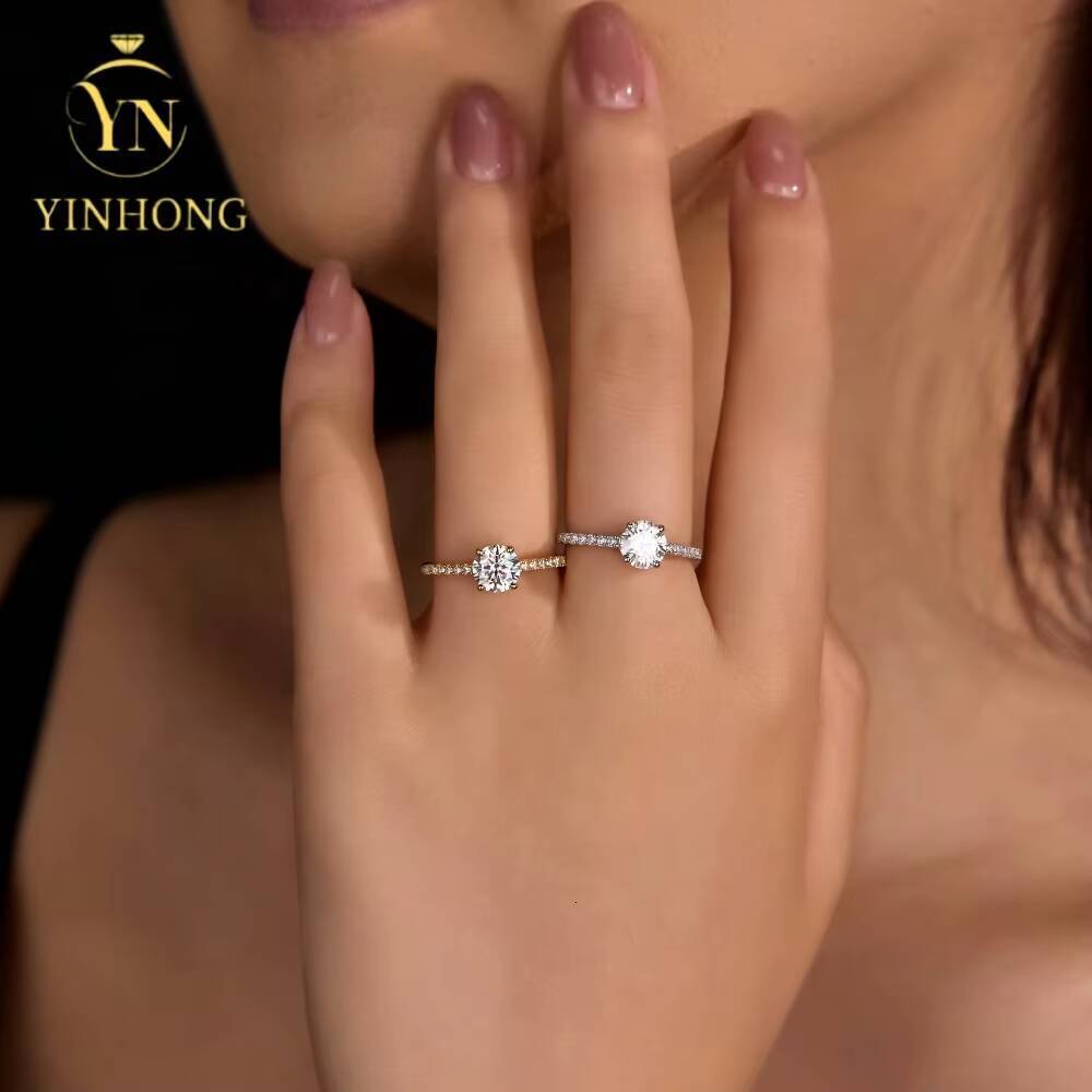 New Trendy Round Moissanite Ring S925 Sterling Sliver Wedding Rings for Women