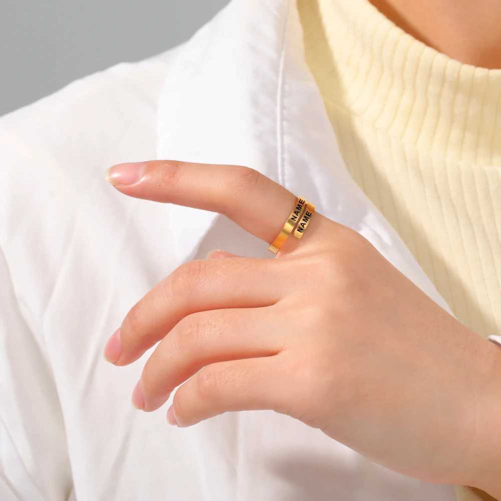 Carving Name Ring Personalized Customization Couples Day Gift for Female Male Family Team Girl Silver Stainless Steel Jewelry W250417