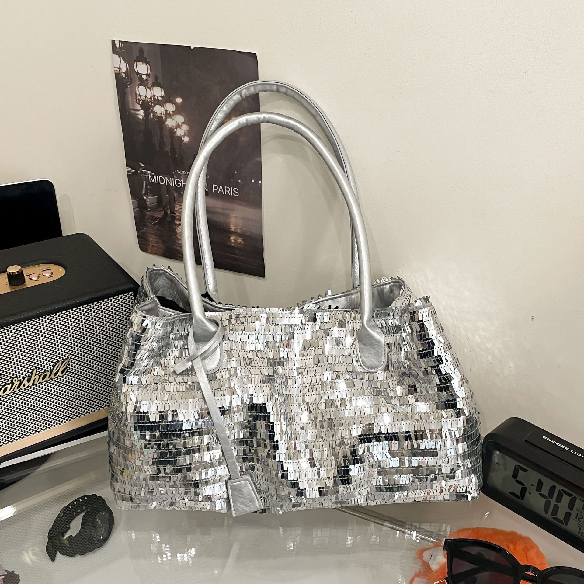Luxury Brand Designer Bag European And American Trend Tote Bags Shiny Metallic Sequin Bag Foreign Trade Women Hand-Woven Shoulder Underarm Bag