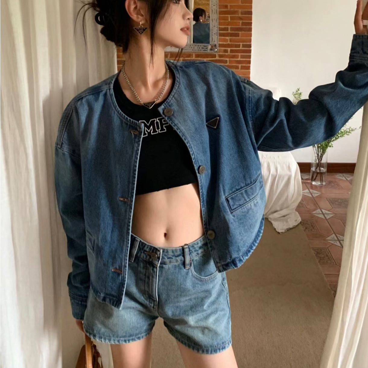 0410x7~Fashion Simple Soft Versatile Slimming Washed Round Neck Short Denim Jacket for Women 250724
