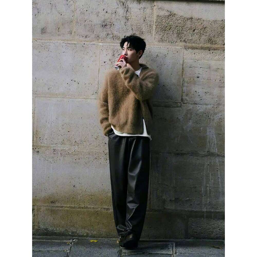 Trendy Camel Color Turtleneck Men's 2025 Winter New Personality Zipper Plush Wool Knitted Sweater Versatile Thermal Cardigan Top