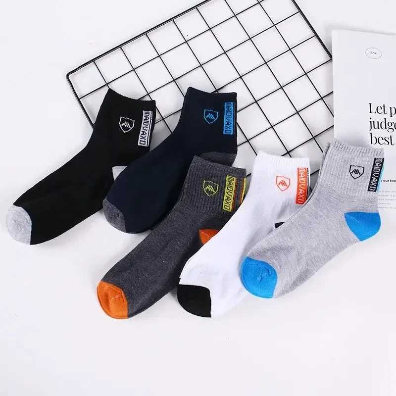 5 Pairs Spring and Fall Mens Sports Socks Summer Leisure Sweat Absorbent Comfortable Thin Breathable Basketball Socks X250725