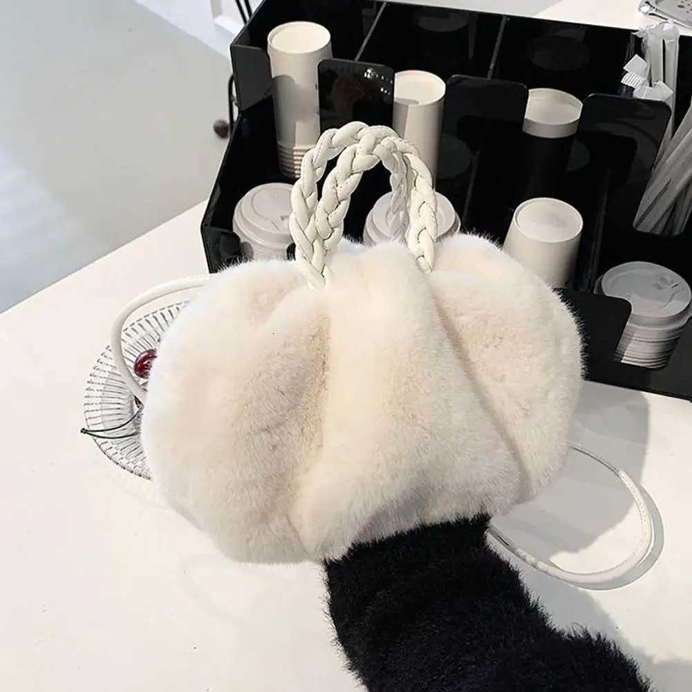 2025 Cute Pumpkin Bag Autumn And Winter New Fi Cloud Crossbody Bag Niche Design Sweet Girl Handbag Y250725