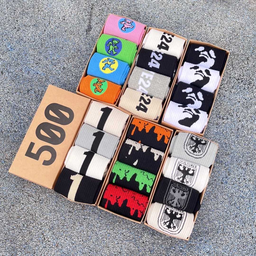 4Pairs Mens Crew Cotton Hip Hop Sports Socks X250725