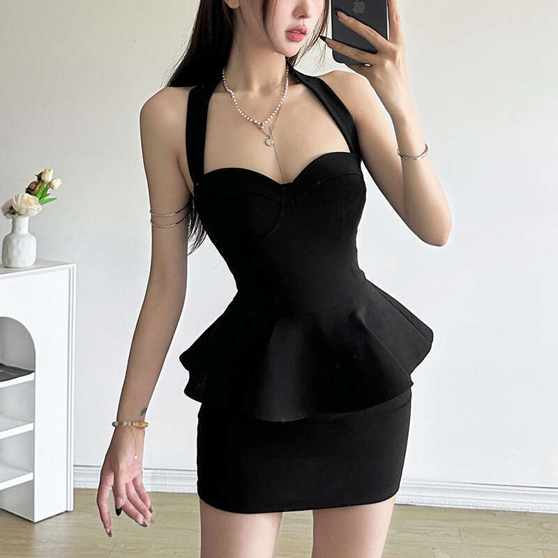 2024 Summer New Women's Solid Color Slim High Waist Fashion Halter Neck Sleeveless Backless Dress aa2