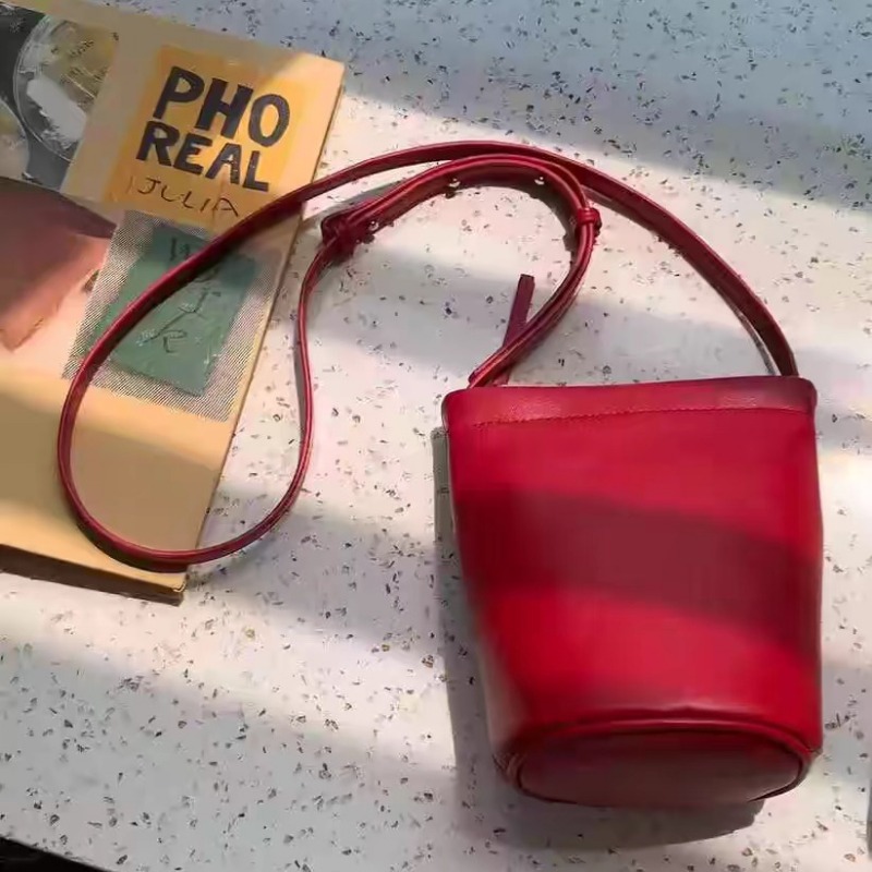 Bucket Bag Women's Simple Mini Bag Retro Versatile Shoulder Bag